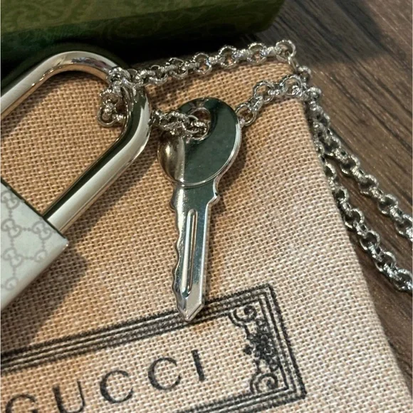 Gucci RARE Silver Padlock Lock & Key Pendant Necklace